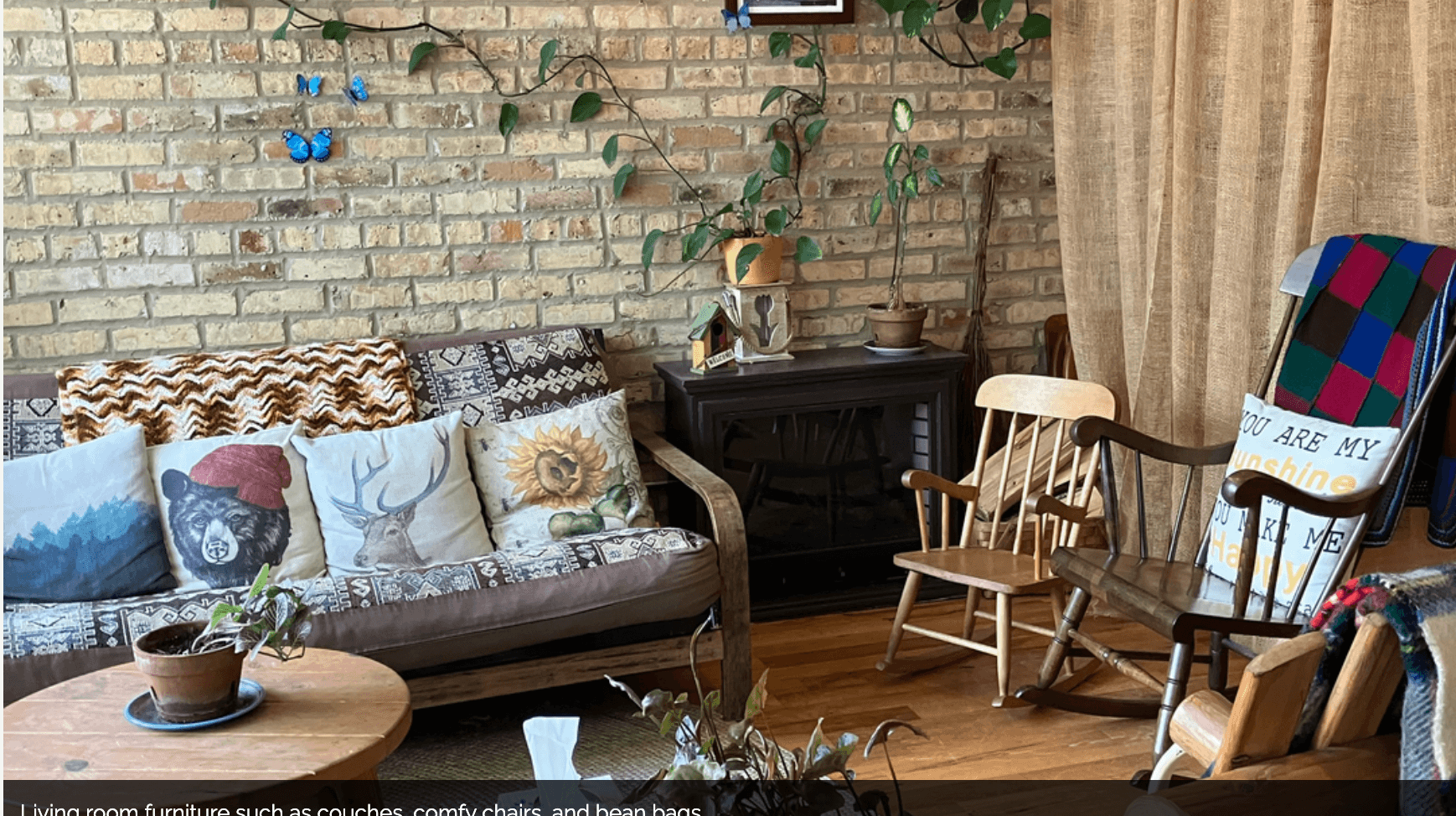 Warm living-room nook with handmade pillows and plants